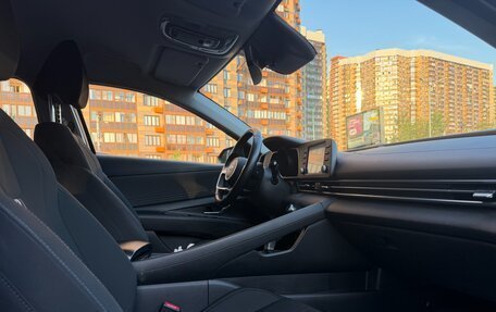 Hyundai Elantra, 2020 год, 1 800 000 рублей, 21 фотография