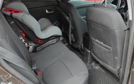 KIA Rio III рестайлинг, 2015 год, 1 100 000 рублей, 6 фотография