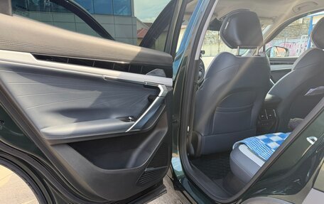 Geely Atlas, 2024 год, 3 200 000 рублей, 13 фотография