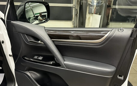 Lexus LX III, 2016 год, 6 100 000 рублей, 7 фотография