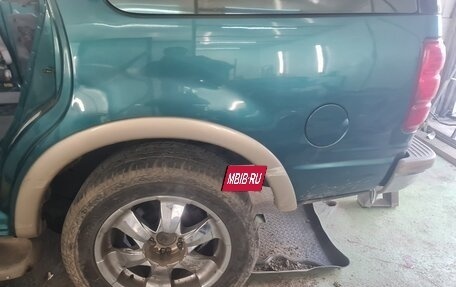 Ford Expedition, 1996 год, 800 000 рублей, 3 фотография