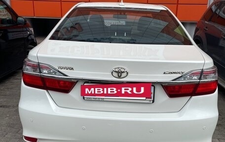 Toyota Camry, 2017 год, 1 700 000 рублей, 2 фотография