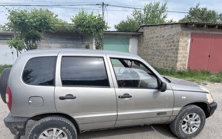 Chevrolet Niva I рестайлинг, 2006 год, 305 000 рублей, 4 фотография