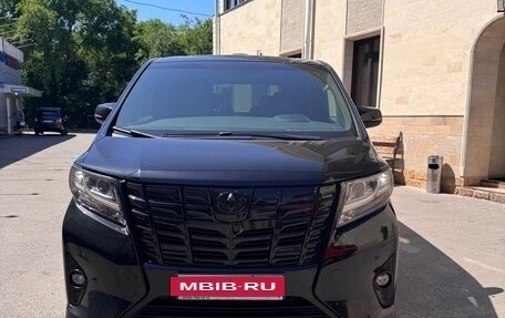 Toyota Alphard III, 2016 год, 4 400 000 рублей, 17 фотография