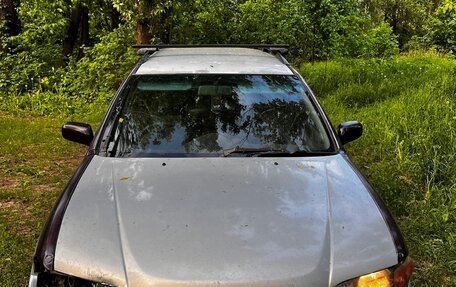 Nissan Avenir II, 2001 год, 135 000 рублей, 3 фотография