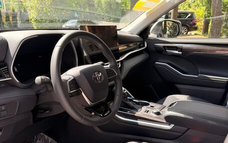 Toyota Highlander, 2026 год, 5 050 000 рублей, 14 фотография