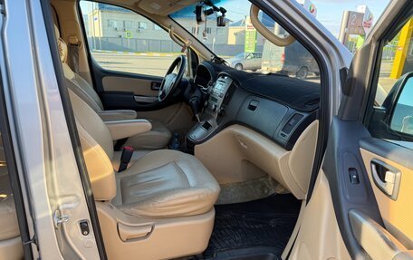 Hyundai Grand Starex Grand Starex I рестайлинг 2, 2012 год, 1 100 000 рублей, 9 фотография
