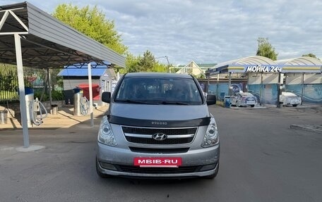 Hyundai Grand Starex Grand Starex I рестайлинг 2, 2012 год, 1 100 000 рублей, 3 фотография