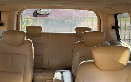Hyundai Grand Starex Grand Starex I рестайлинг 2, 2012 год, 1 100 000 рублей, 11 фотография