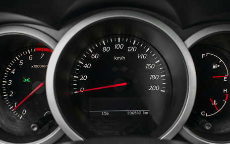 Suzuki Grand Vitara, 2011 год, 1 000 000 рублей, 14 фотография