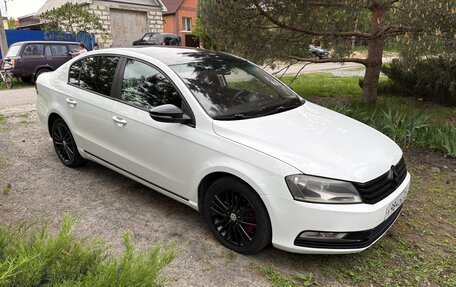 Volkswagen Passat B7, 2011 год, 950 000 рублей, 3 фотография