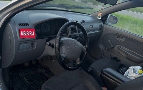 KIA Rio II, 2005 год, 100 000 рублей, 11 фотография