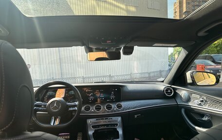 Mercedes-Benz E-Класс, 2021 год, 5 250 000 рублей, 8 фотография