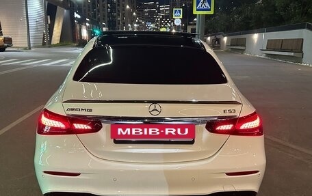 Mercedes-Benz E-Класс, 2021 год, 5 250 000 рублей, 15 фотография