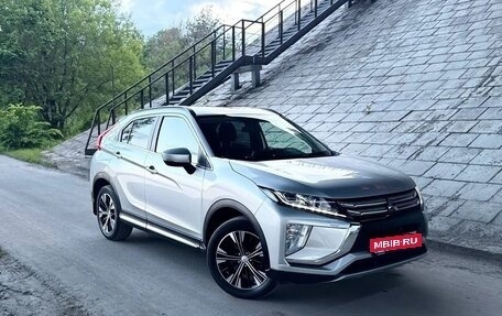Mitsubishi Eclipse Cross, 2018 год, 1 750 000 рублей, 2 фотография