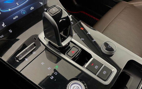 Chery Tiggo 8 Pro, 2022 год, 2 180 000 рублей, 19 фотография