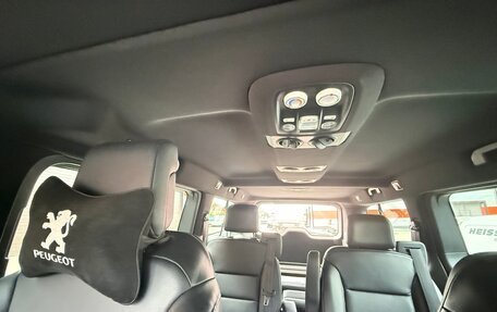 Peugeot Traveller I, 2021 год, 4 100 000 рублей, 9 фотография