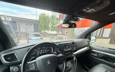Peugeot Traveller I, 2021 год, 4 100 000 рублей, 6 фотография