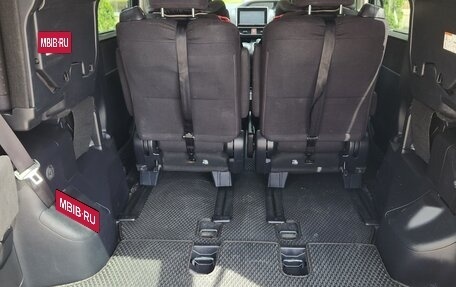 Toyota Voxy III, 2014 год, 1 850 000 рублей, 22 фотография
