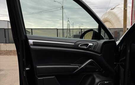 Porsche Cayenne III, 2013 год, 2 150 000 рублей, 10 фотография