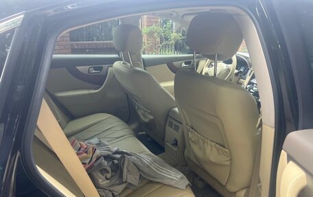 Infiniti QX70, 2015 год, 2 500 000 рублей, 8 фотография