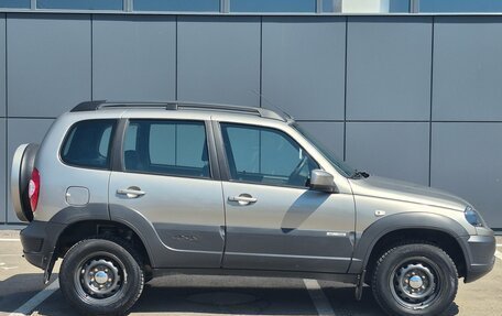 Chevrolet Niva I рестайлинг, 2016 год, 767 000 рублей, 8 фотография