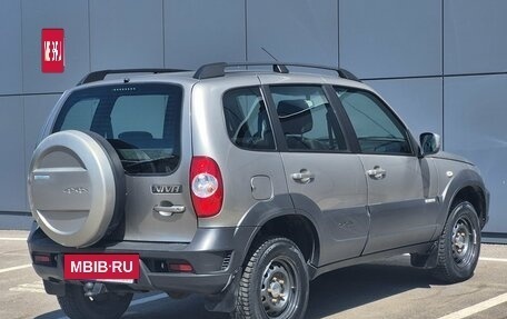 Chevrolet Niva I рестайлинг, 2016 год, 767 000 рублей, 7 фотография