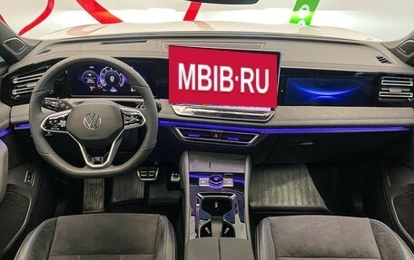 Volkswagen Tiguan, 2025 год, 4 350 000 рублей, 11 фотография