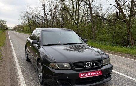 Audi A4, 1999 год, 450 000 рублей, 1 фотография