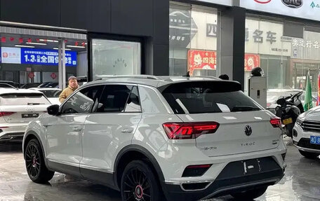 Volkswagen T-Roc I, 2021 год, 1 282 000 рублей, 4 фотография