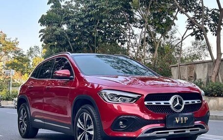 Mercedes-Benz GLA, 2021 год, 1 960 123 рублей, 3 фотография
