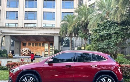 Mercedes-Benz GLA, 2021 год, 1 960 123 рублей, 4 фотография