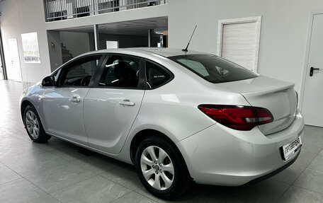 Opel Astra J, 2013 год, 600 000 рублей, 6 фотография