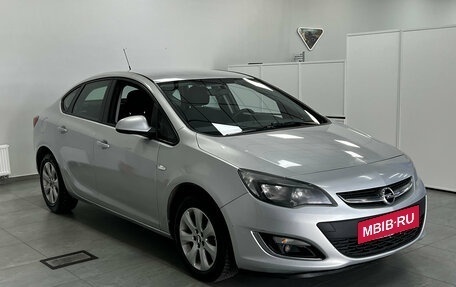 Opel Astra J, 2013 год, 600 000 рублей, 5 фотография