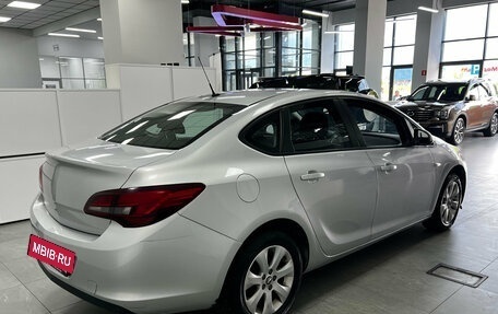 Opel Astra J, 2013 год, 600 000 рублей, 7 фотография