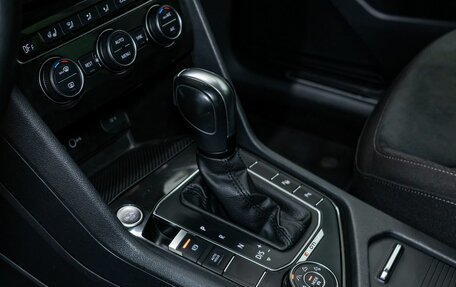 Volkswagen Tiguan II, 2020 год, 3 250 000 рублей, 21 фотография