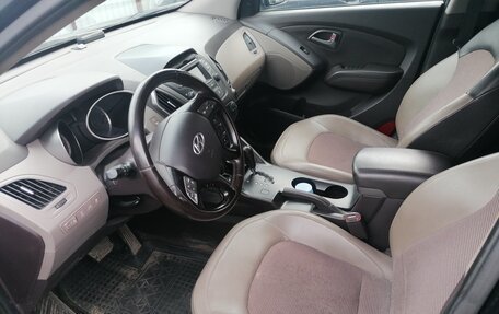 Hyundai ix35 I рестайлинг, 2013 год, 1 100 000 рублей, 5 фотография