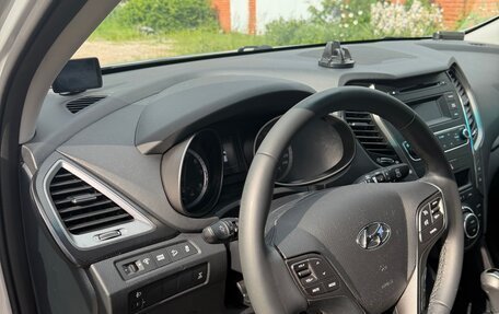 Hyundai Santa Fe III рестайлинг, 2018 год, 2 300 000 рублей, 8 фотография
