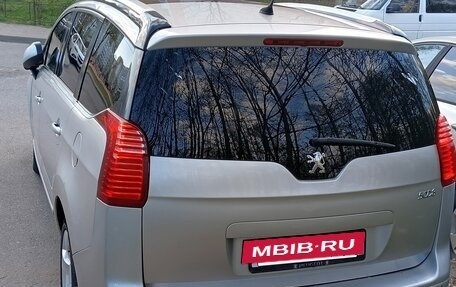 Peugeot 5008 I рестайлинг, 2011 год, 770 000 рублей, 4 фотография
