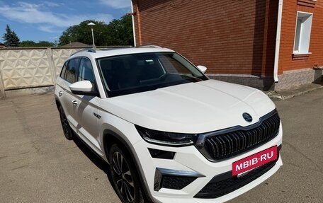 Skoda Kodiaq I, 2022 год, 3 800 000 рублей, 2 фотография