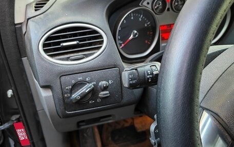 Ford Focus II рестайлинг, 2008 год, 400 000 рублей, 16 фотография