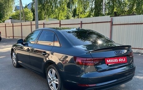 Audi A4, 2017 год, 2 500 000 рублей, 6 фотография