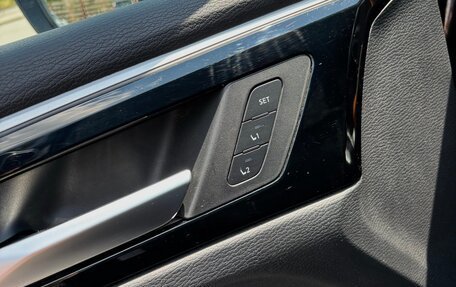 Mitsubishi Outlander, 2023 год, 4 500 000 рублей, 18 фотография