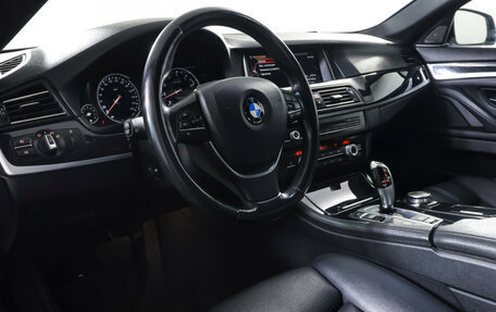 BMW 5 серия, 2016 год, 2 590 000 рублей, 15 фотография