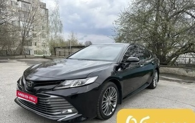 Toyota Camry, 2018 год, 2 750 000 рублей, 1 фотография