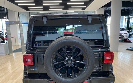 Jeep Wrangler, 2021 год, 4 950 000 рублей, 6 фотография