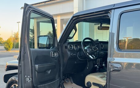 Jeep Wrangler, 2018 год, 4 090 000 рублей, 10 фотография