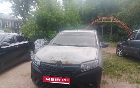 Renault Logan II, 2016 год, 230 000 рублей, 4 фотография