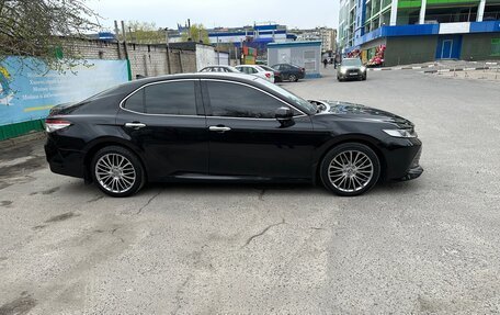 Toyota Camry, 2018 год, 2 750 000 рублей, 19 фотография