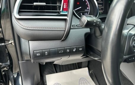Toyota Camry, 2018 год, 2 750 000 рублей, 11 фотография
